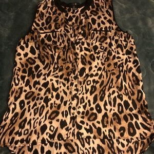 Leopard print no sleeve blouse